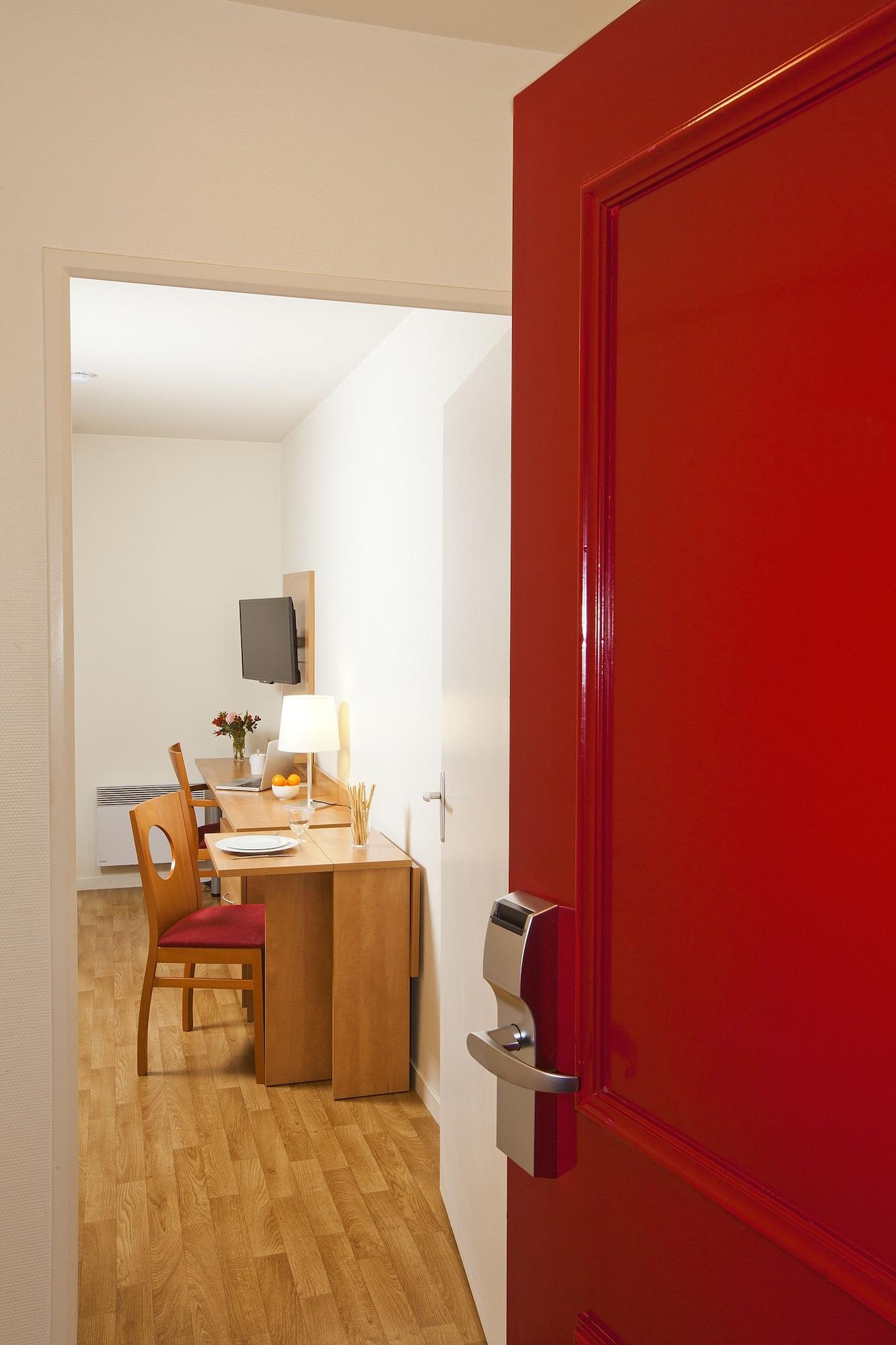 Sejours & Affaires Rennes Longs Champs Aparthotel Εξωτερικό φωτογραφία